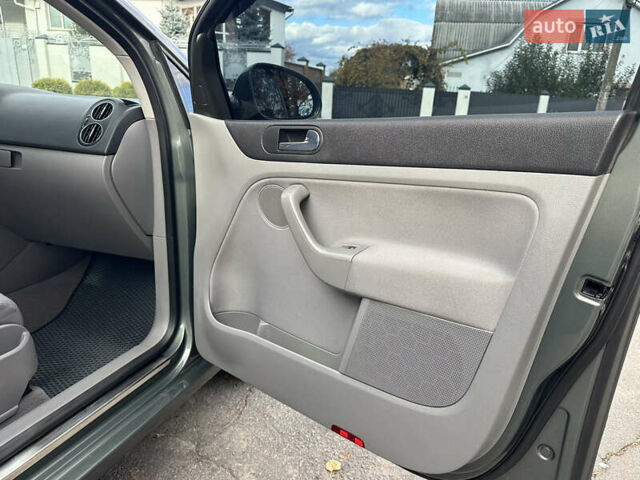 Фольксваген Гольф Плюс 2005 в Виннице на Automoto.ua Зеленый Фольксваген Гольф Плюс, объемом двигателя 1.6 л и пробегом 234 тыс. км за 6300 $, фото 46 на Automoto.ua