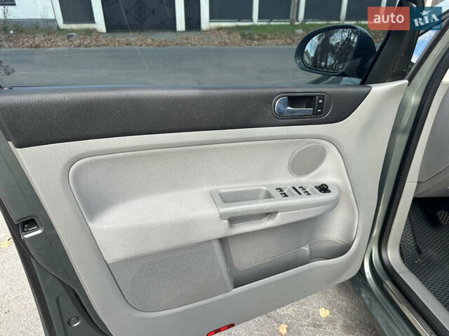 Фольксваген Гольф Плюс 2005 в Виннице на Automoto.ua Зеленый Фольксваген Гольф Плюс, объемом двигателя 1.6 л и пробегом 234 тыс. км за 6300 $, фото 29 на Automoto.ua