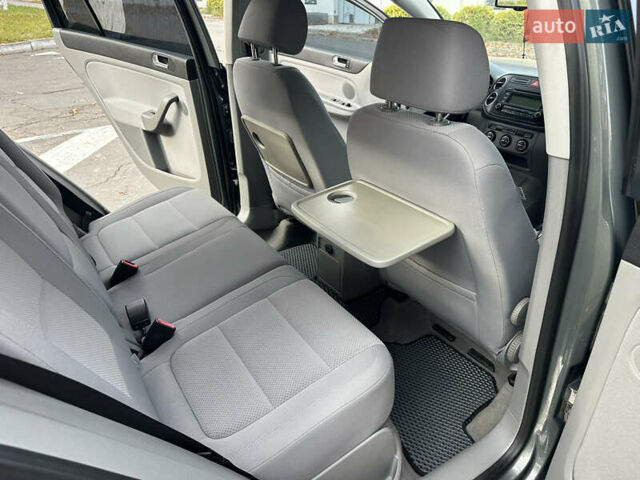 Фольксваген Гольф Плюс 2005 в Виннице на Automoto.ua Зеленый Фольксваген Гольф Плюс, объемом двигателя 1.6 л и пробегом 234 тыс. км за 6300 $, фото 44 на Automoto.ua