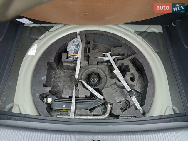 Зеленый Фольксваген Гольф Плюс, объемом двигателя 1.6 л и пробегом 212 тыс. км за 6399 $, фото 68 на Automoto.ua