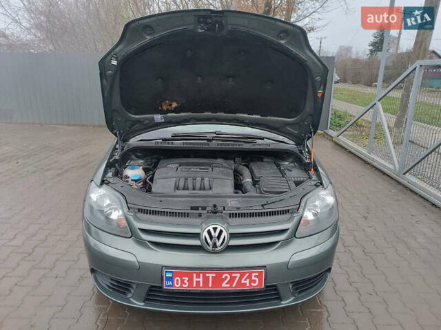 Зеленый Фольксваген Гольф Плюс, объемом двигателя 1.6 л и пробегом 212 тыс. км за 6399 $, фото 72 на Automoto.ua
