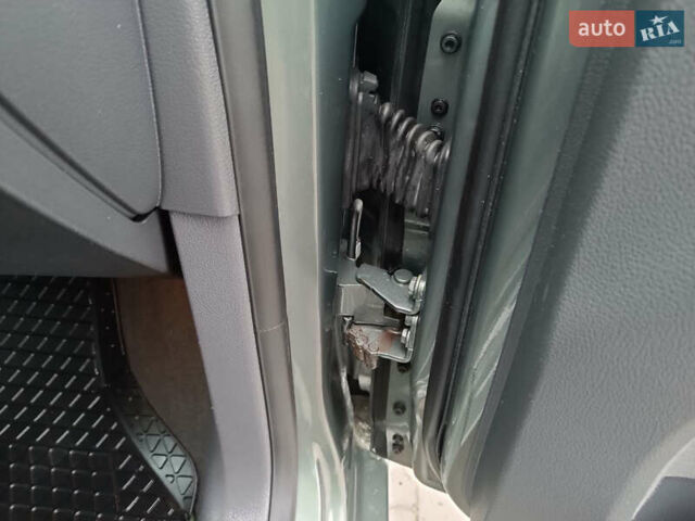 Зеленый Фольксваген Гольф Плюс, объемом двигателя 1.6 л и пробегом 212 тыс. км за 6399 $, фото 44 на Automoto.ua