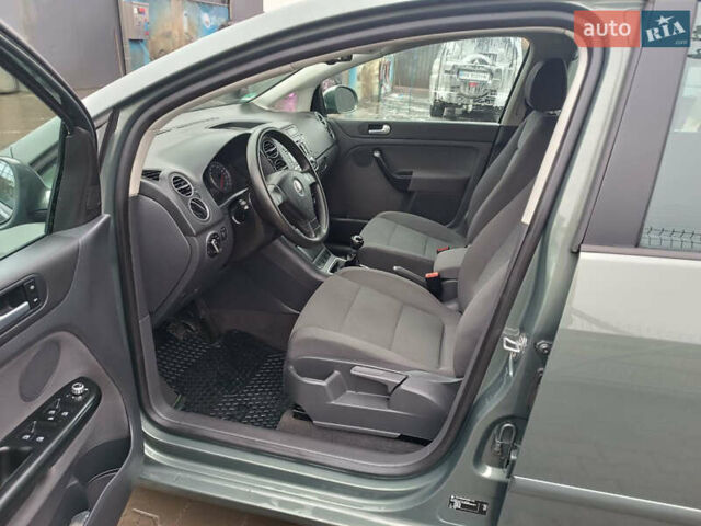 Зеленый Фольксваген Гольф Плюс, объемом двигателя 1.6 л и пробегом 212 тыс. км за 6399 $, фото 20 на Automoto.ua