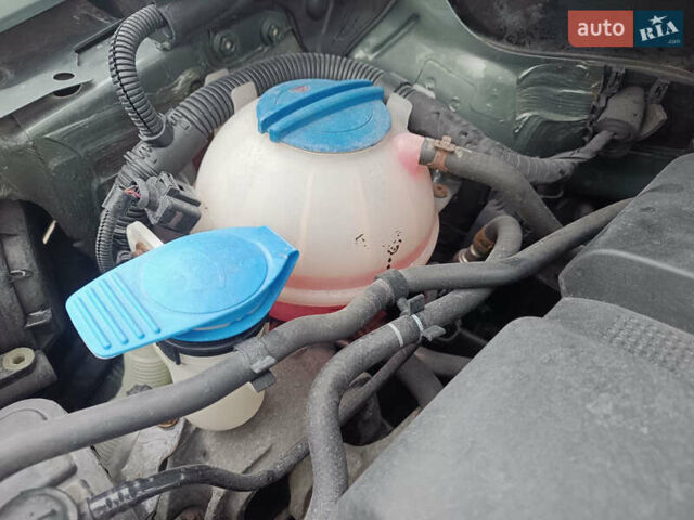 Зеленый Фольксваген Гольф Плюс, объемом двигателя 1.6 л и пробегом 212 тыс. км за 6399 $, фото 81 на Automoto.ua