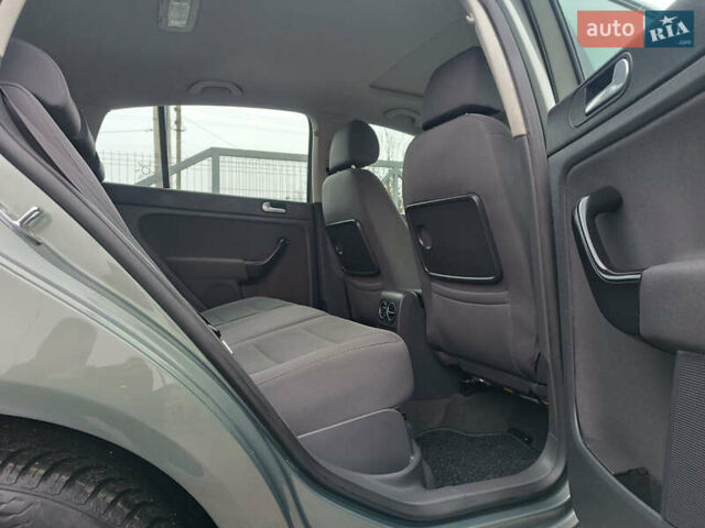 Зеленый Фольксваген Гольф Плюс, объемом двигателя 1.6 л и пробегом 212 тыс. км за 6399 $, фото 50 на Automoto.ua