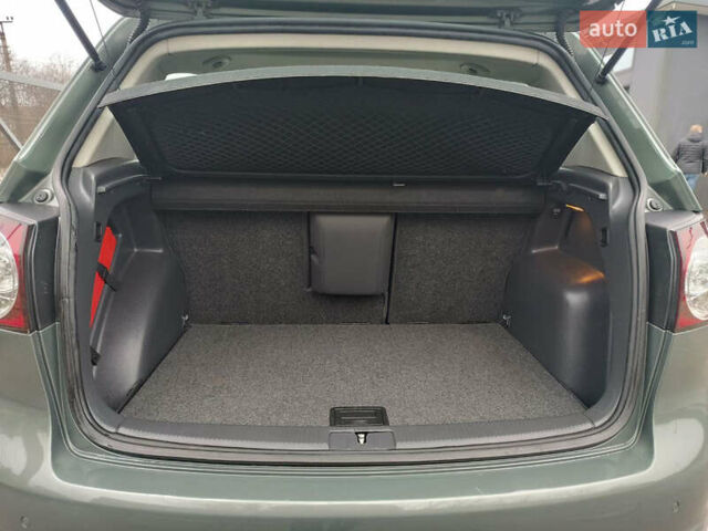 Зеленый Фольксваген Гольф Плюс, объемом двигателя 1.6 л и пробегом 212 тыс. км за 6399 $, фото 71 на Automoto.ua