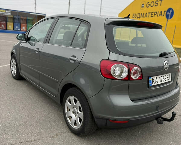 Зелений Фольксваген Golf Plus, об'ємом двигуна 1.39 л та пробігом 253 тис. км за 6300 $, фото 6 на Automoto.ua