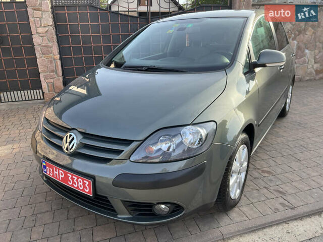 Фольксваген Гольф Плюс 2007 в Ровно на Automoto.ua Зеленый Фольксваген Гольф Плюс, объемом двигателя 1.6 л и пробегом 220 тыс. км за 7499 $, фото 8 на Automoto.ua