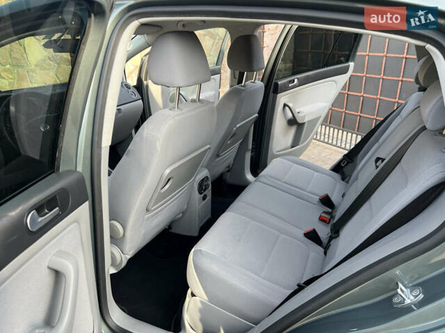 Фольксваген Гольф Плюс 2007 в Ровно на Automoto.ua Зеленый Фольксваген Гольф Плюс, объемом двигателя 1.6 л и пробегом 220 тыс. км за 7499 $, фото 35 на Automoto.ua