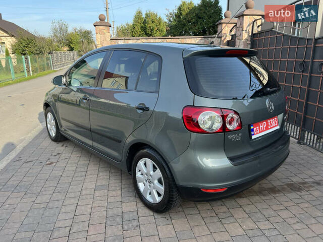 Фольксваген Гольф Плюс 2007 в Ровно на Automoto.ua Зеленый Фольксваген Гольф Плюс, объемом двигателя 1.6 л и пробегом 220 тыс. км за 7499 $, фото 14 на Automoto.ua