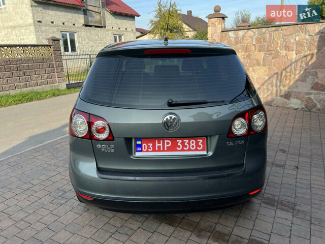 Фольксваген Гольф Плюс 2007 в Ровно на Automoto.ua Зеленый Фольксваген Гольф Плюс, объемом двигателя 1.6 л и пробегом 220 тыс. км за 7499 $, фото 15 на Automoto.ua