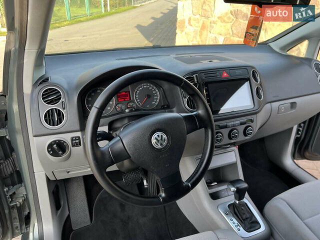 Фольксваген Гольф Плюс 2007 в Ровно на Automoto.ua Зеленый Фольксваген Гольф Плюс, объемом двигателя 1.6 л и пробегом 220 тыс. км за 7499 $, фото 26 на Automoto.ua