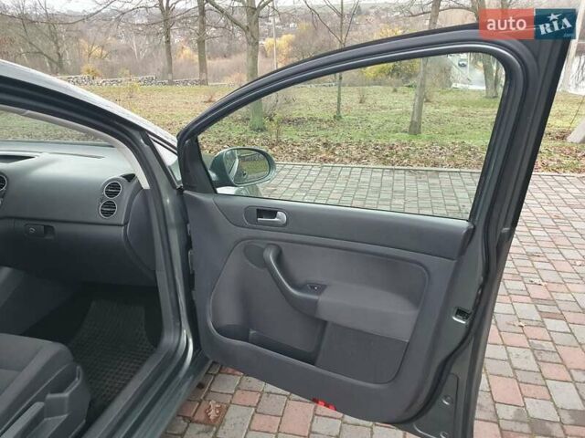 Зеленый Фольксваген Гольф Плюс, объемом двигателя 1.6 л и пробегом 124 тыс. км за 6999 $, фото 19 на Automoto.ua