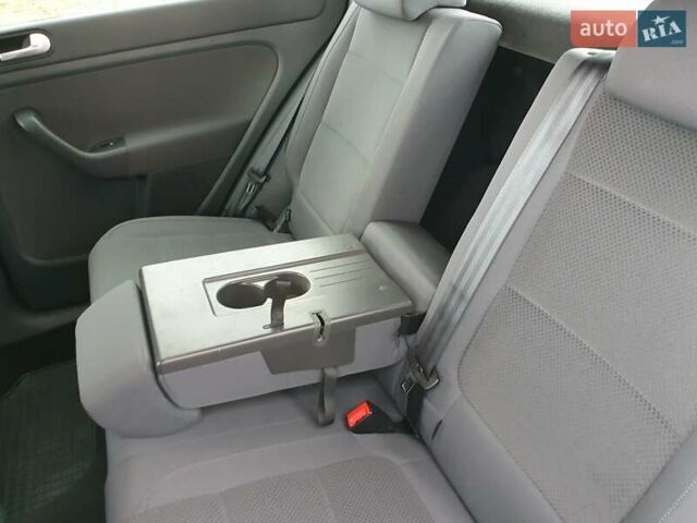 Зеленый Фольксваген Гольф Плюс, объемом двигателя 1.6 л и пробегом 124 тыс. км за 6999 $, фото 35 на Automoto.ua