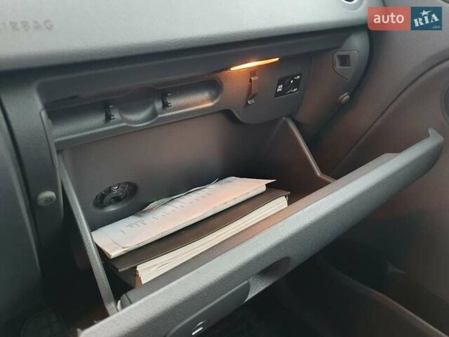 Зеленый Фольксваген Гольф Плюс, объемом двигателя 1.6 л и пробегом 124 тыс. км за 6999 $, фото 31 на Automoto.ua