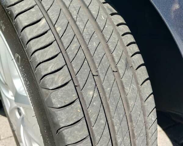 Зеленый Фольксваген Гольф Плюс, объемом двигателя 1.4 л и пробегом 215 тыс. км за 7800 $, фото 16 на Automoto.ua