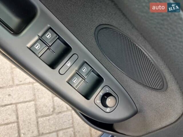 Зеленый Фольксваген Гольф Плюс, объемом двигателя 1.4 л и пробегом 215 тыс. км за 7800 $, фото 34 на Automoto.ua