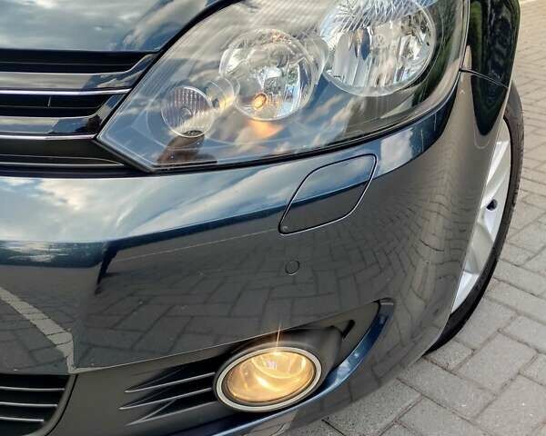 Зеленый Фольксваген Гольф Плюс, объемом двигателя 1.4 л и пробегом 215 тыс. км за 7800 $, фото 9 на Automoto.ua