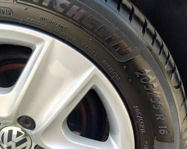 Зеленый Фольксваген Гольф Плюс, объемом двигателя 1.4 л и пробегом 215 тыс. км за 7800 $, фото 15 на Automoto.ua