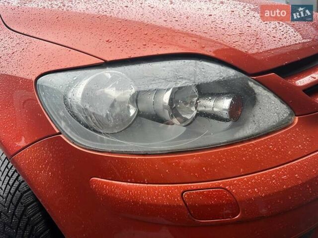 Оранжевый Фольксваген Гольф Плюс, объемом двигателя 1.4 л и пробегом 149 тыс. км за 6000 $, фото 20 на Automoto.ua