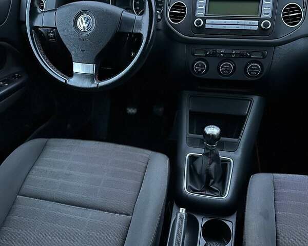 Оранжевый Фольксваген Гольф Плюс, объемом двигателя 1.4 л и пробегом 149 тыс. км за 6000 $, фото 30 на Automoto.ua