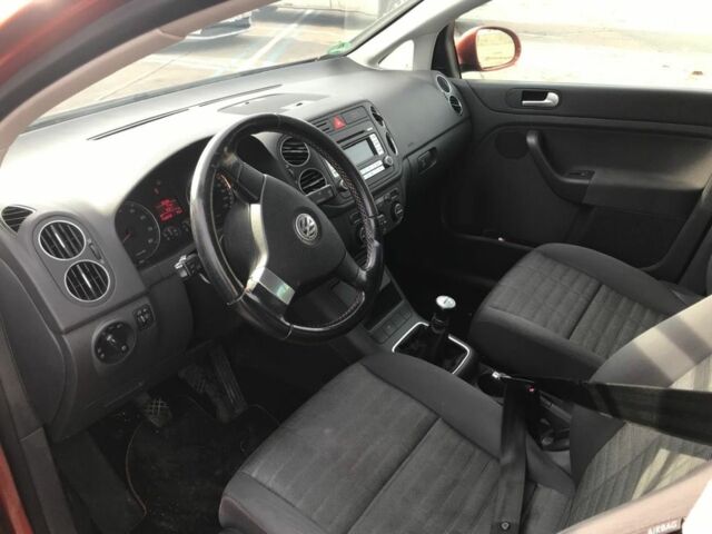 Оранжевый Фольксваген Гольф Плюс, объемом двигателя 1.9 л и пробегом 138 тыс. км за 5500 $, фото 4 на Automoto.ua