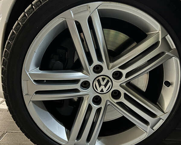 Белый Фольксваген Гольф Р, объемом двигателя 1.98 л и пробегом 190 тыс. км за 11000 $, фото 15 на Automoto.ua