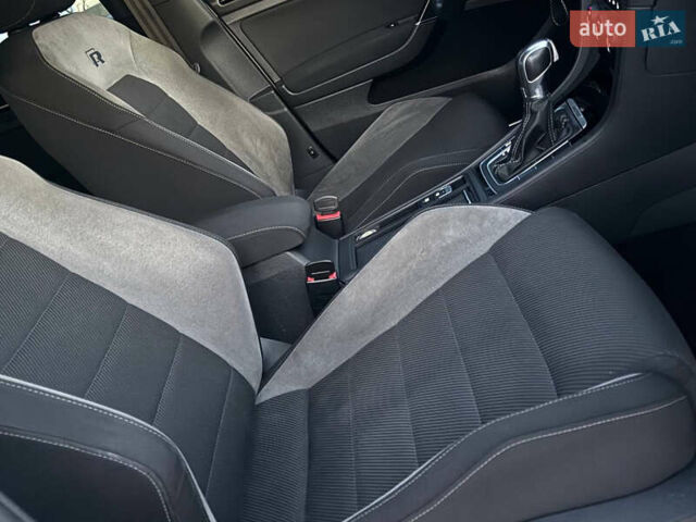 Білий Фольксваген Гольф Р, об'ємом двигуна 1.98 л та пробігом 150 тис. км за 17500 $, фото 9 на Automoto.ua