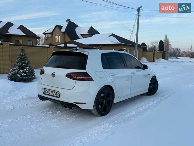 Білий Фольксваген Гольф Р, об'ємом двигуна 1.98 л та пробігом 150 тис. км за 17500 $, фото 3 на Automoto.ua