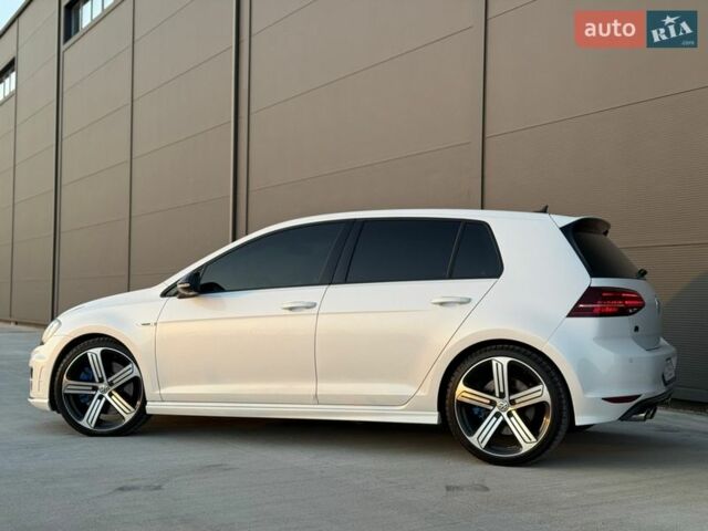 Білий Фольксваген Гольф Р, об'ємом двигуна 2 л та пробігом 138 тис. км за 17499 $, фото 13 на Automoto.ua