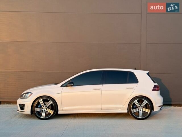 Білий Фольксваген Гольф Р, об'ємом двигуна 2 л та пробігом 138 тис. км за 17499 $, фото 14 на Automoto.ua