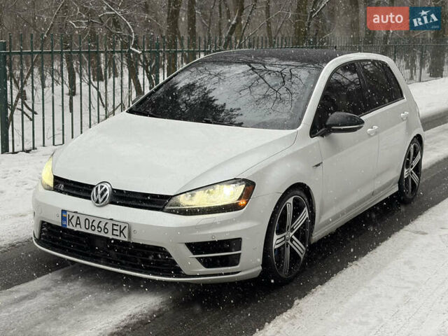 Белый Фольксваген Гольф Р, объемом двигателя 1.98 л и пробегом 136 тыс. км за 21500 $, фото 2 на Automoto.ua