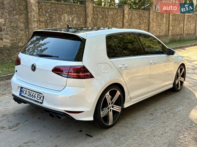 Белый Фольксваген Гольф Р, объемом двигателя 1.98 л и пробегом 137 тыс. км за 19000 $, фото 9 на Automoto.ua