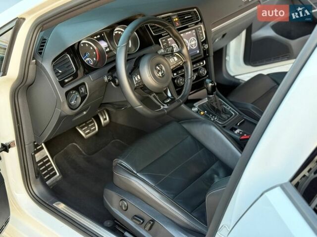 Білий Фольксваген Гольф Р, об'ємом двигуна 2 л та пробігом 138 тис. км за 17499 $, фото 36 на Automoto.ua