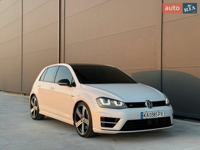 Білий Фольксваген Гольф Р, об'ємом двигуна 2 л та пробігом 138 тис. км за 17499 $, фото 9 на Automoto.ua