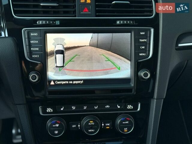 Білий Фольксваген Гольф Р, об'ємом двигуна 2 л та пробігом 138 тис. км за 17499 $, фото 71 на Automoto.ua