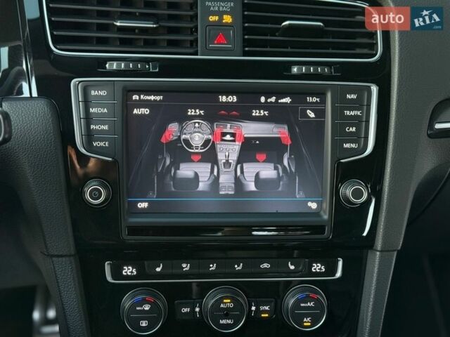 Білий Фольксваген Гольф Р, об'ємом двигуна 2 л та пробігом 138 тис. км за 17499 $, фото 59 на Automoto.ua