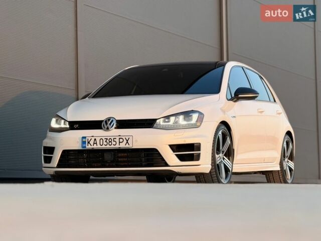 Білий Фольксваген Гольф Р, об'ємом двигуна 2 л та пробігом 138 тис. км за 17499 $, фото 7 на Automoto.ua