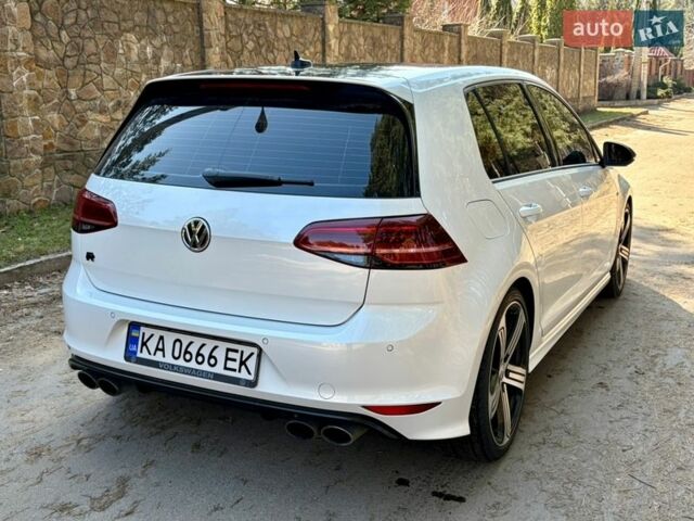 Белый Фольксваген Гольф Р, объемом двигателя 1.98 л и пробегом 137 тыс. км за 19000 $, фото 10 на Automoto.ua