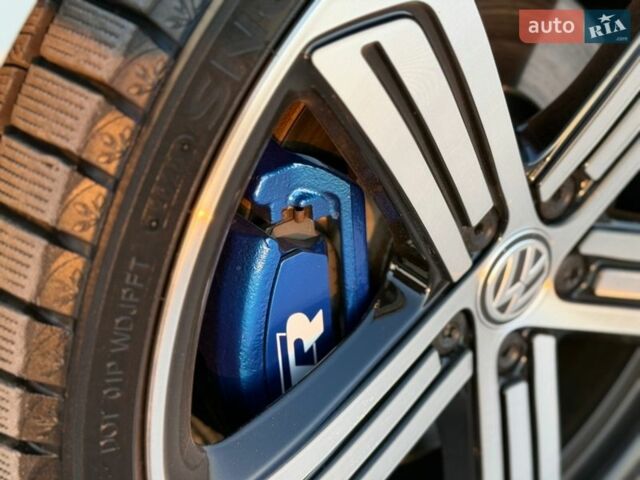 Білий Фольксваген Гольф Р, об'ємом двигуна 2 л та пробігом 138 тис. км за 17499 $, фото 34 на Automoto.ua