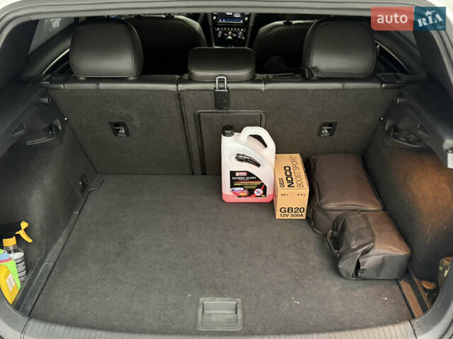 Белый Фольксваген Гольф Р, объемом двигателя 1.98 л и пробегом 136 тыс. км за 21500 $, фото 14 на Automoto.ua