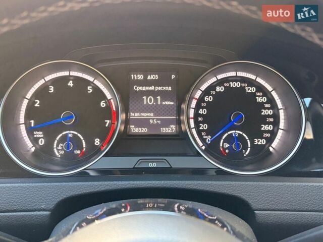 Белый Фольксваген Гольф Р, объемом двигателя 1.98 л и пробегом 137 тыс. км за 19000 $, фото 20 на Automoto.ua