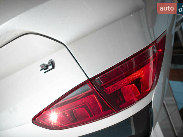 Білий Фольксваген Гольф Р, об'ємом двигуна 1.98 л та пробігом 111 тис. км за 20900 $, фото 35 на Automoto.ua