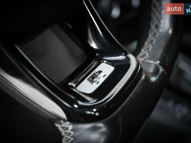 Білий Фольксваген Гольф Р, об'ємом двигуна 1.98 л та пробігом 111 тис. км за 20900 $, фото 21 на Automoto.ua