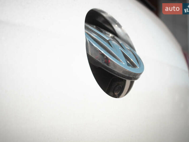 Білий Фольксваген Гольф Р, об'ємом двигуна 1.98 л та пробігом 111 тис. км за 20900 $, фото 33 на Automoto.ua