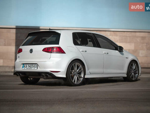 Білий Фольксваген Гольф Р, об'ємом двигуна 1.98 л та пробігом 111 тис. км за 20900 $, фото 2 на Automoto.ua