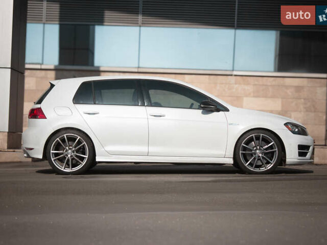 Білий Фольксваген Гольф Р, об'ємом двигуна 1.98 л та пробігом 111 тис. км за 20900 $, фото 1 на Automoto.ua