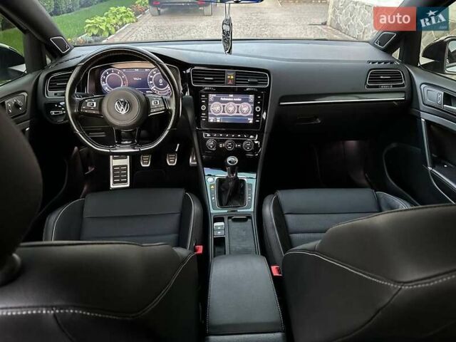 Білий Фольксваген Гольф Р, об'ємом двигуна 1.97 л та пробігом 64 тис. км за 26700 $, фото 27 на Automoto.ua