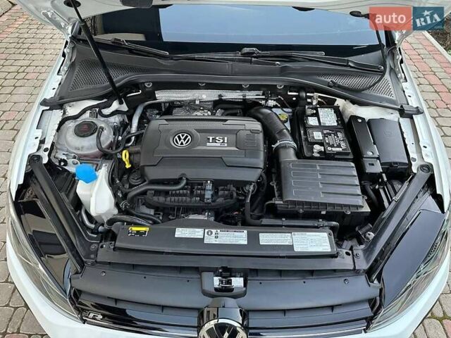 Білий Фольксваген Гольф Р, об'ємом двигуна 1.97 л та пробігом 64 тис. км за 26700 $, фото 43 на Automoto.ua
