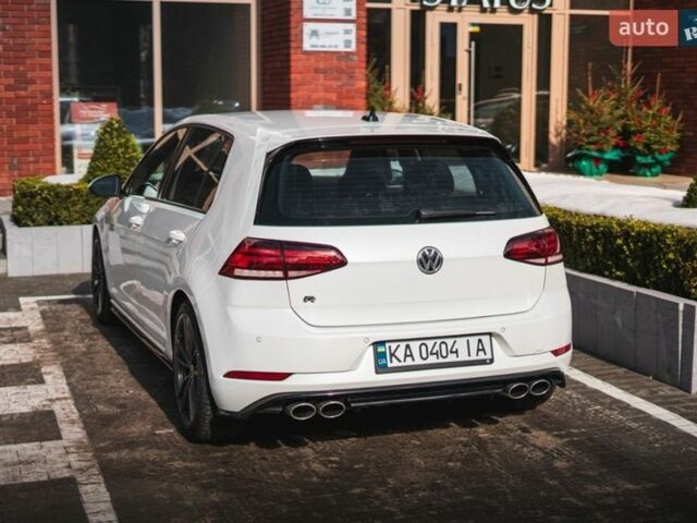 Белый Фольксваген Гольф Р, объемом двигателя 1.97 л и пробегом 57 тыс. км за 25499 $, фото 36 на Automoto.ua